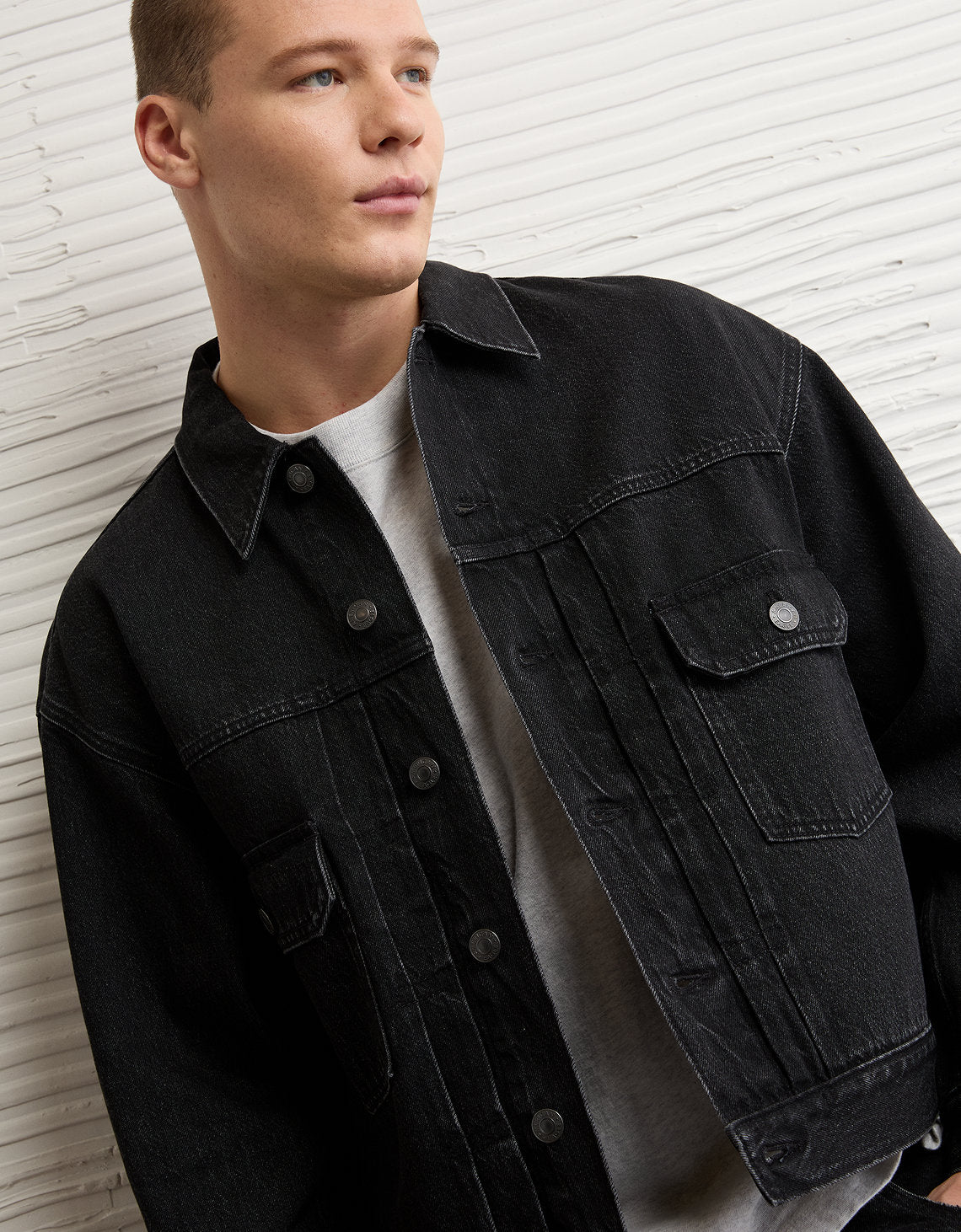 Chaqueta Denim de mezclilla para hombre. - Negro 0106_1845_001_of