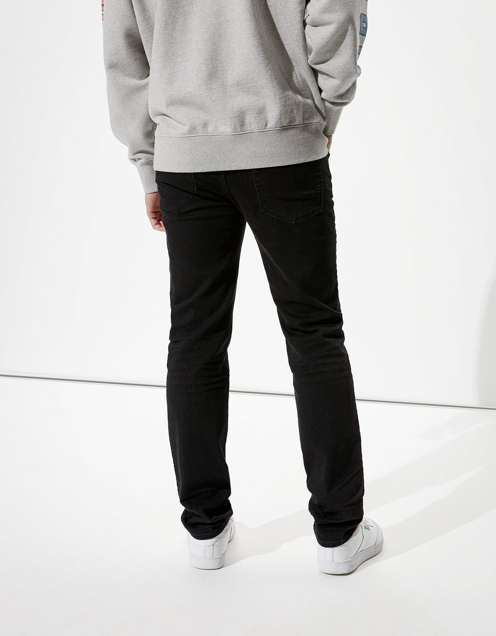 Jean Ae Slim Straight - Negro 0116_5371_001_ob