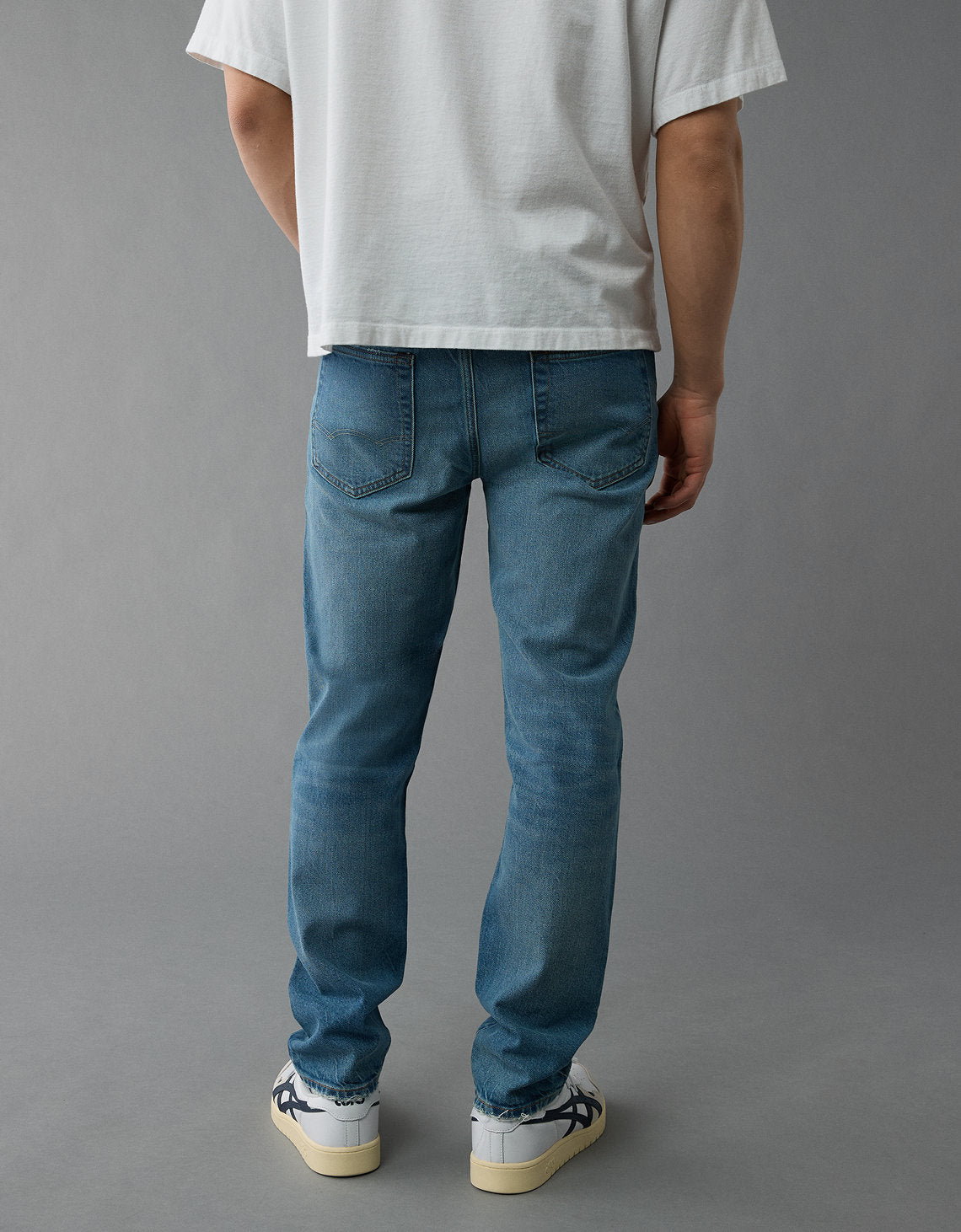 Jean Slim Staight con Fibras Tencel™ Ae - Generico 0116_7130_447_ob
