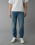 Jean Slim Staight con Fibras Tencel™ Ae - Generico 0116_7130_447_of