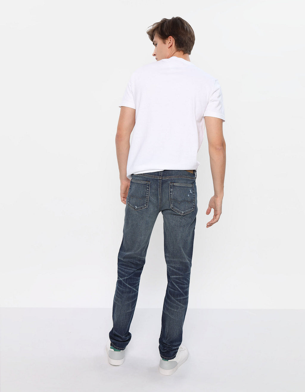 Jean Skinny con rotos Hombre AE - Negro 0119_6636_038_ob