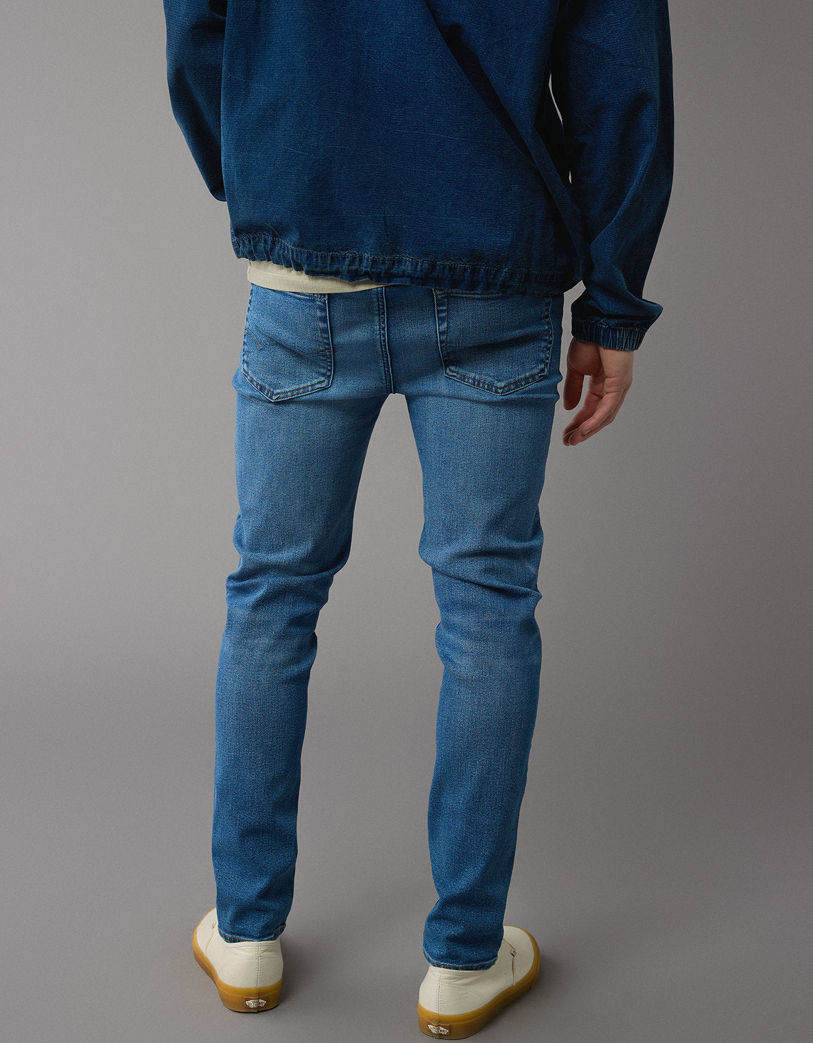 Jean AE ajustado de hombre - Azul 0119_6958_414_ob