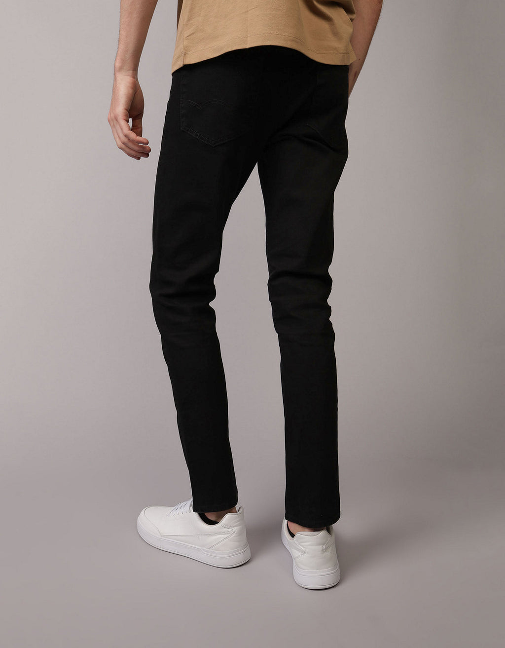 Jean Skinny Ae - Negro 0119_7016_055_ob
