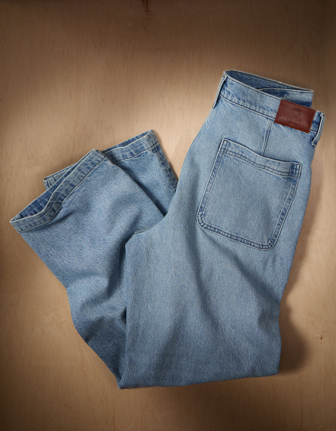 Ae x Tru Kolors Pantalón en Denim Pleated - Azul 0122_7376_401_d1