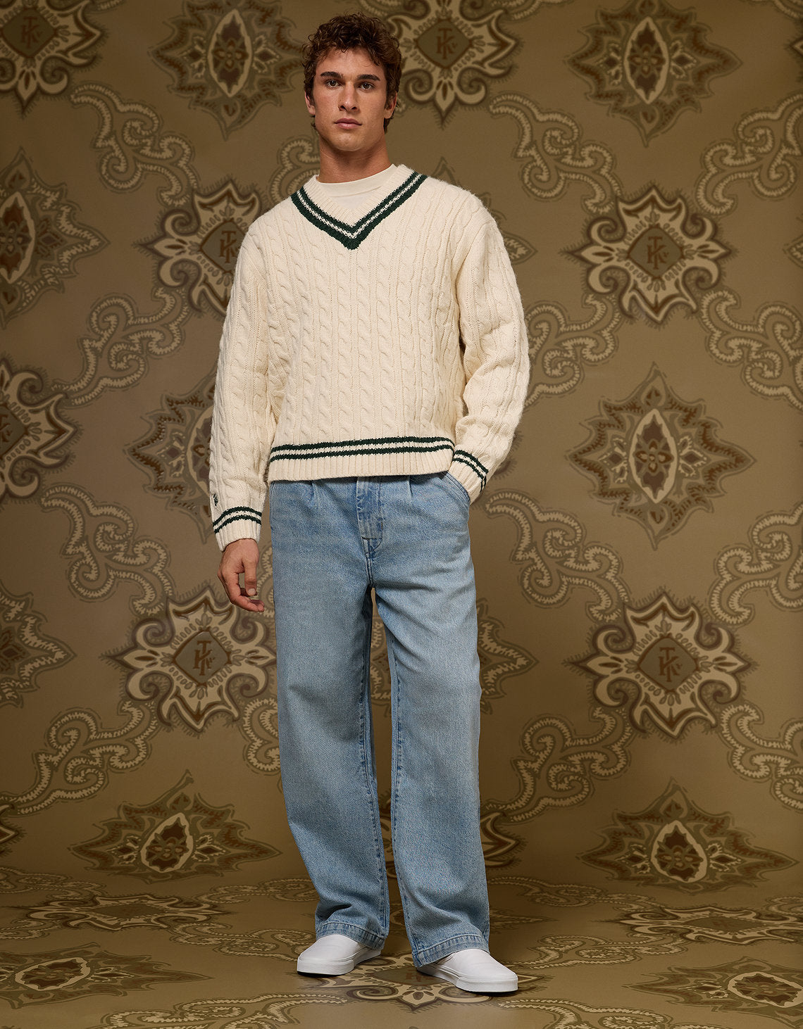 Ae x Tru Kolors Pantalón en Denim Pleated - Azul 0122_7376_401_os