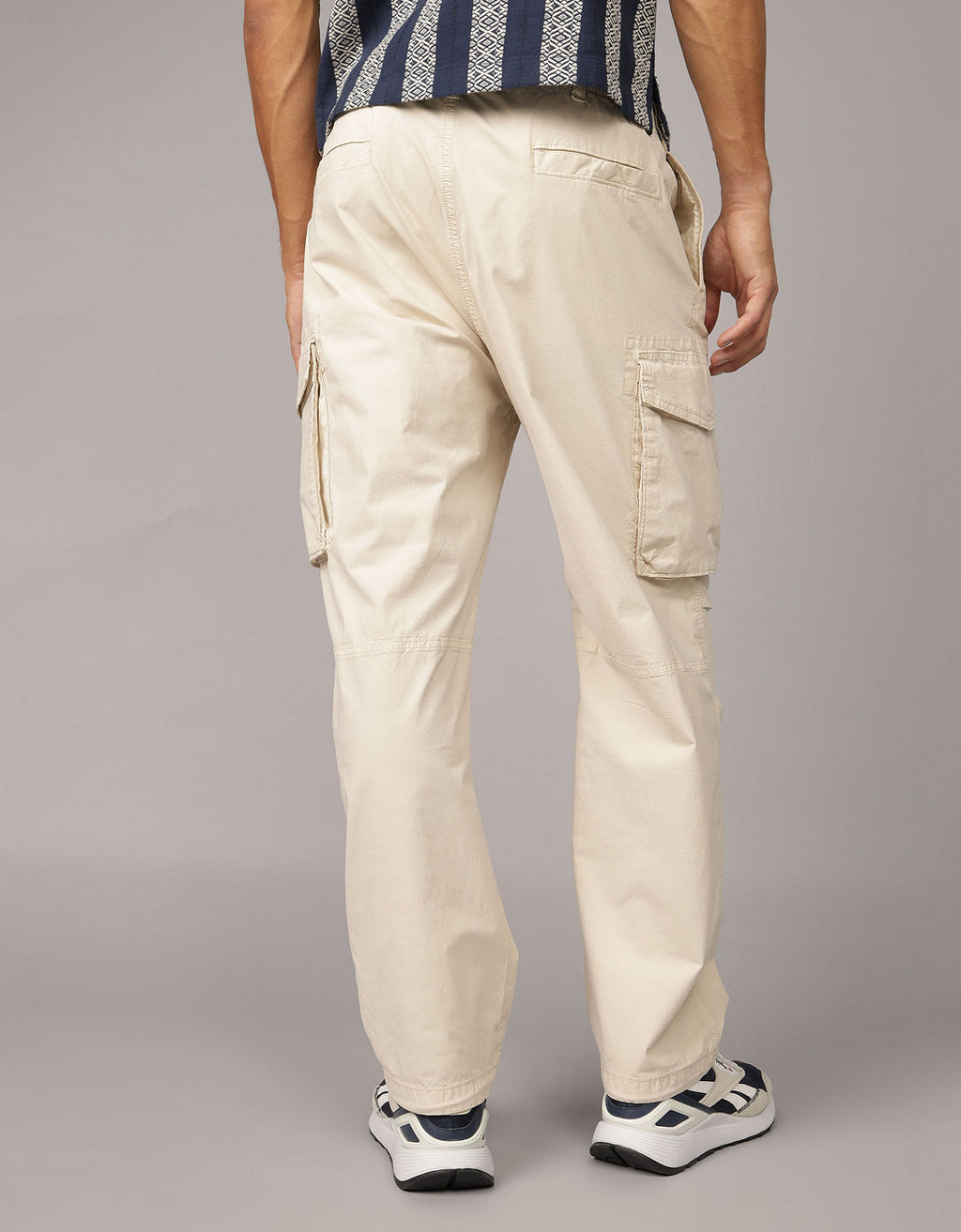 Pantalón Cargo Ae - Generico 0123_5057_106_ob