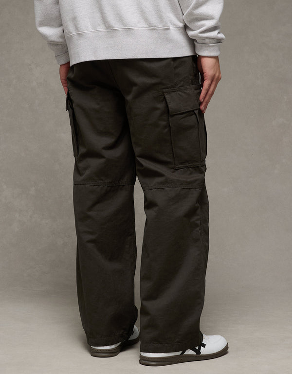 Pantalón Baggy Tipo Cargo Ae - Dorado
