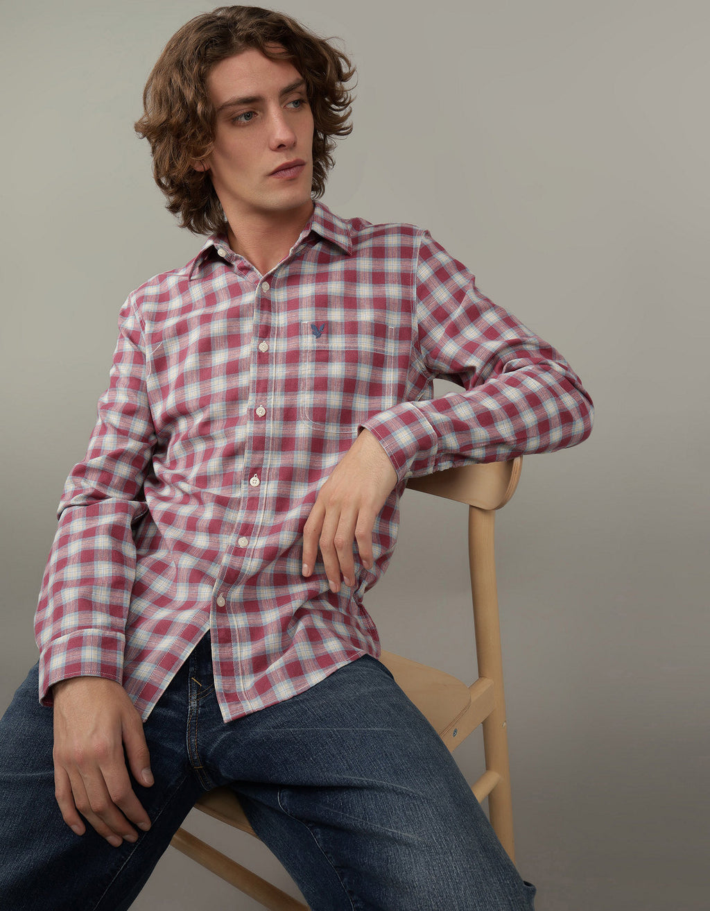 Camisa AE Slim fit Everyday - Rojo 0153_2576_622_of