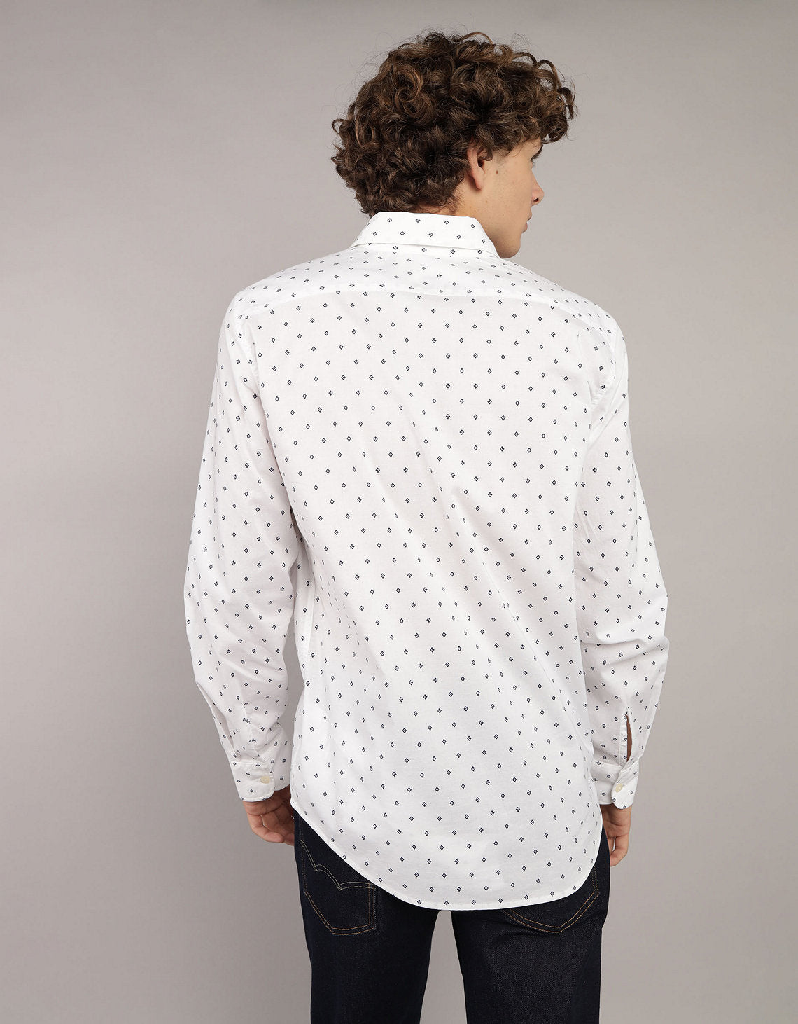Camisa Ae Oxford con botones - Blanco 0153_2817_100_ob