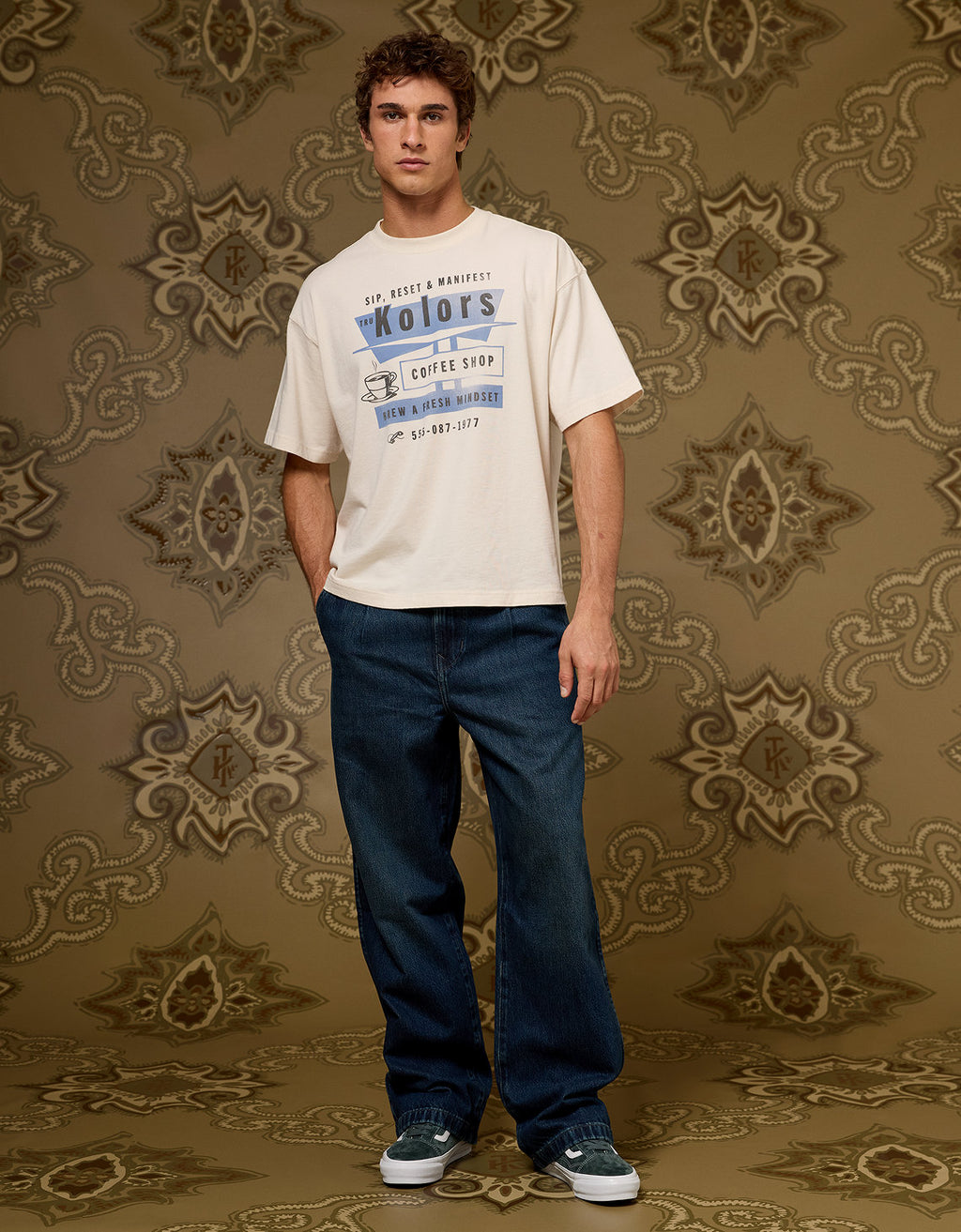 Ae x Tru Kolors Camiseta Gráfica - Blanco Aireado 0161_4846_101_os