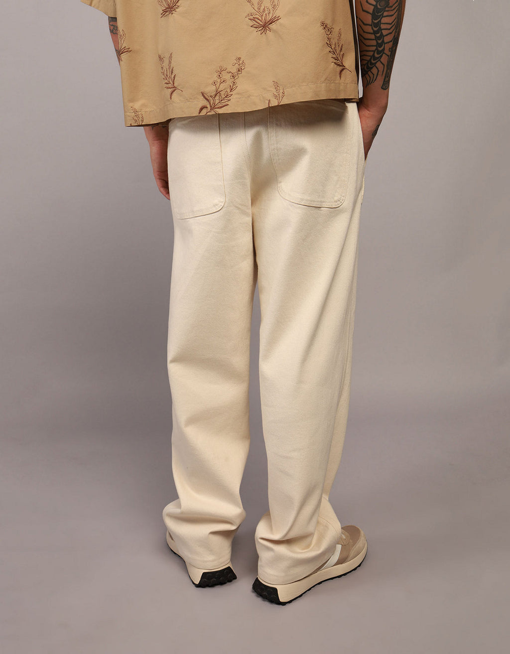 Pantalón AE Holgado x Manuel Turizo de Hombre - Generico 0178_7042_256_ob