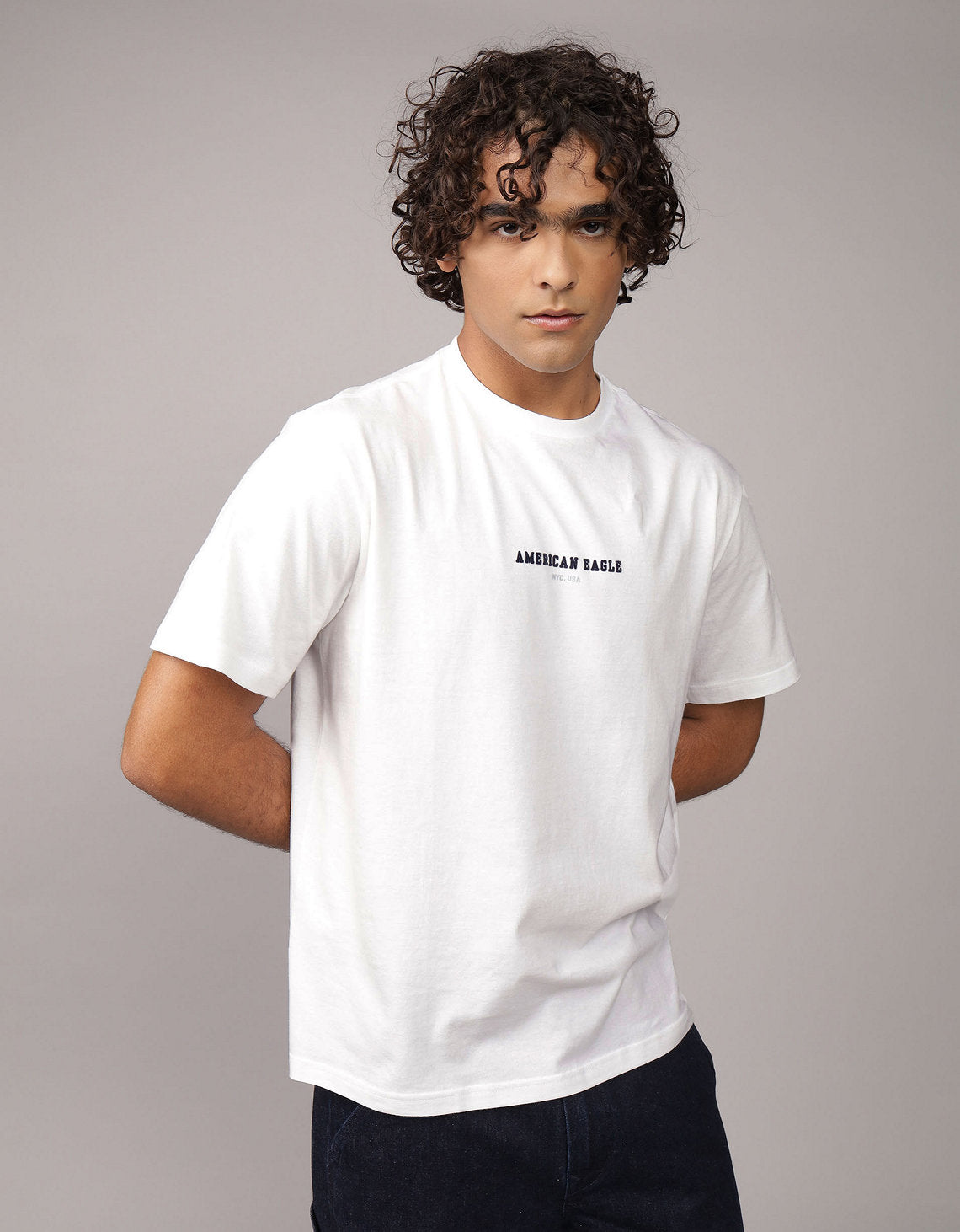 Camiseta con Gráfico Ae - Blanco 0181_4600_100_of