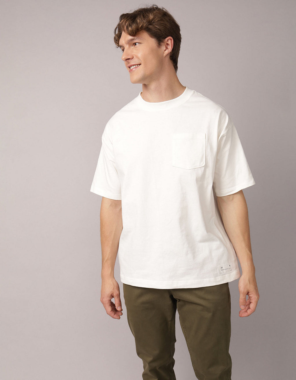 Camiseta con Gráfico Ae - Blanco 0181_4605_100_of