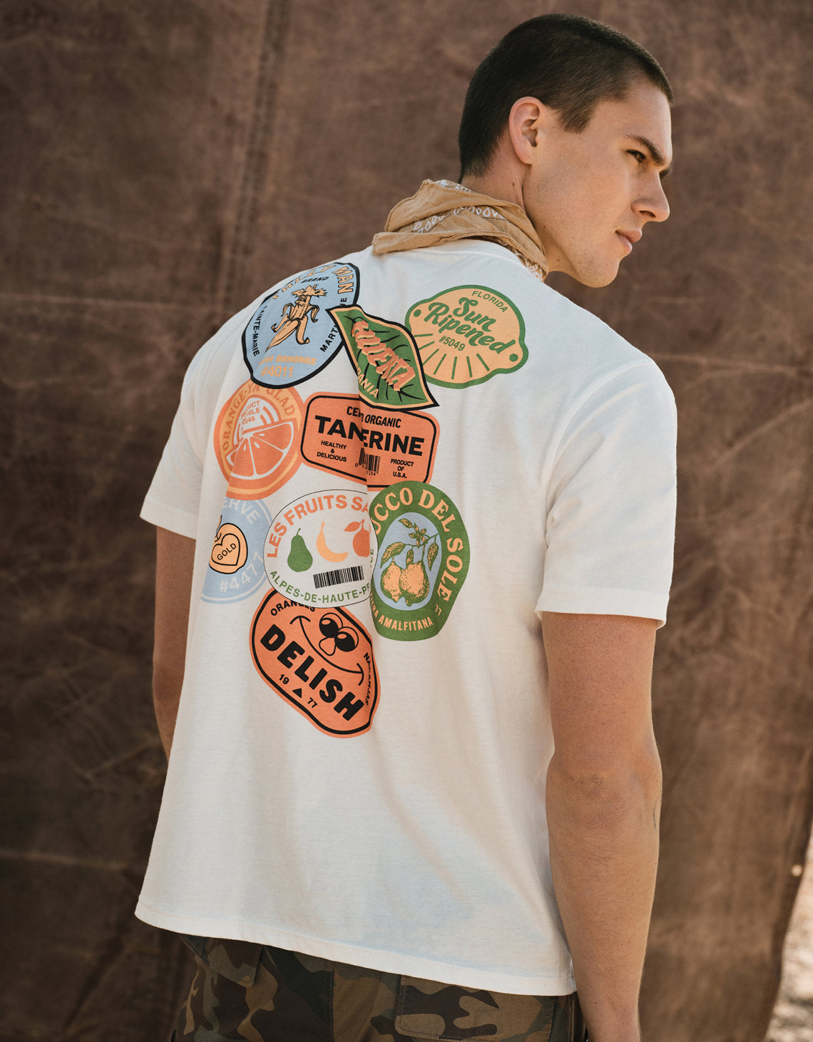 Camiseta con Gráfico Ae - Blanco 0181_5765_100_l1