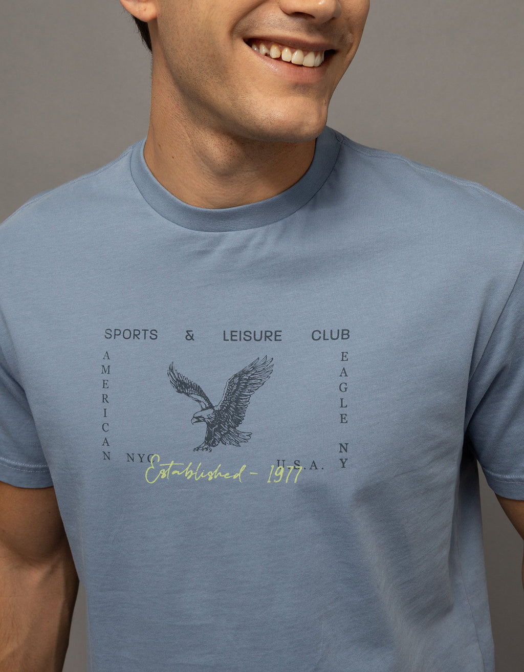 Camiseta gráfica de ajuste estándar Ae - Azul 0181_5911_400_d1