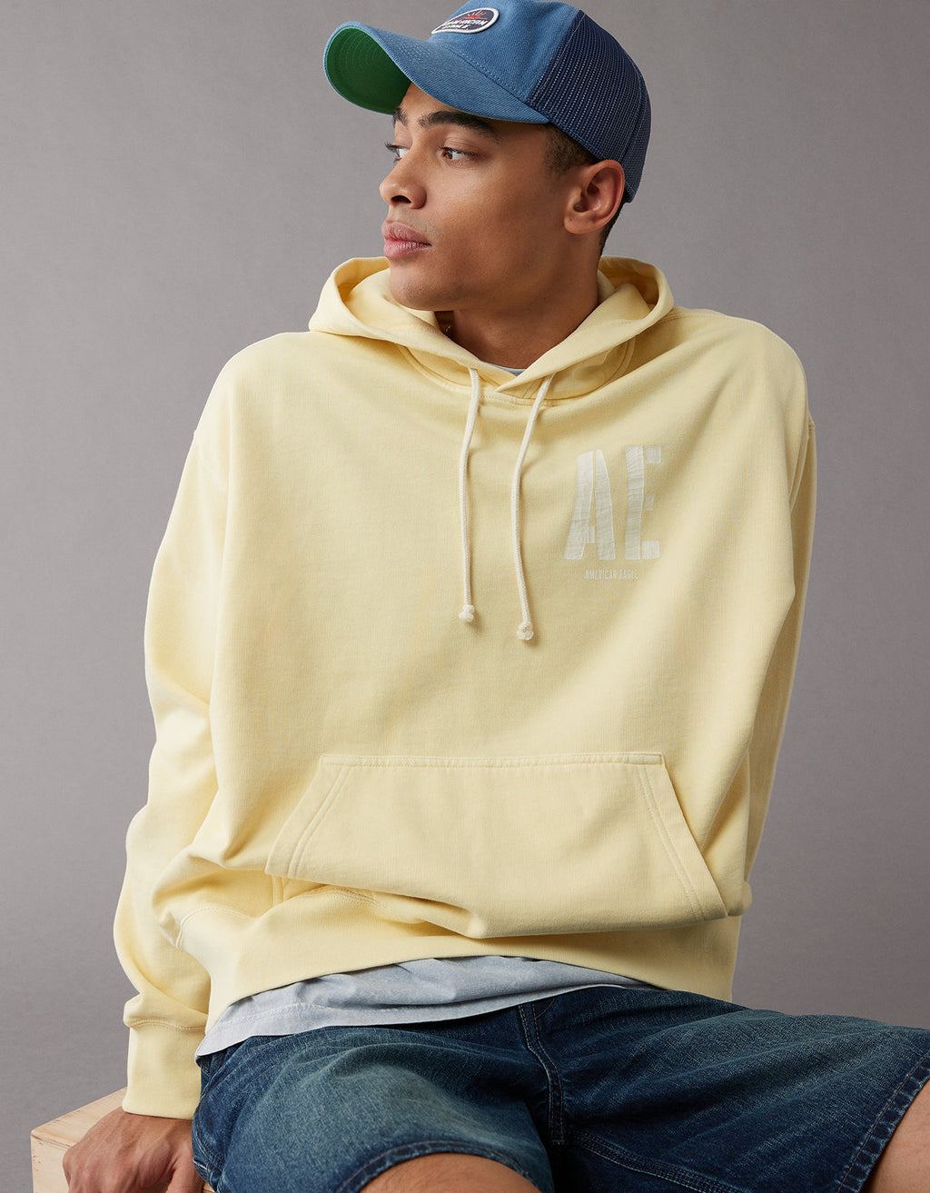 Buzo con capucha Ae Ultra Soft con estampado tipográfico - Amarillo 0193_2220_716_os