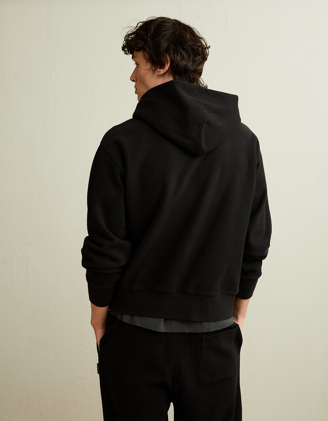 Sudadera con capucha de lujo relajado y pesado Ae - Negro 0193_2901_001_ob