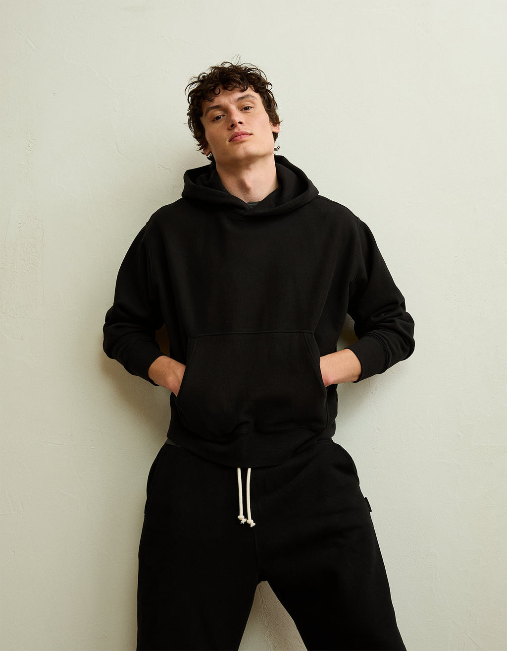 Sudadera con capucha de lujo relajado y pesado Ae - Negro 0193_2901_001_os