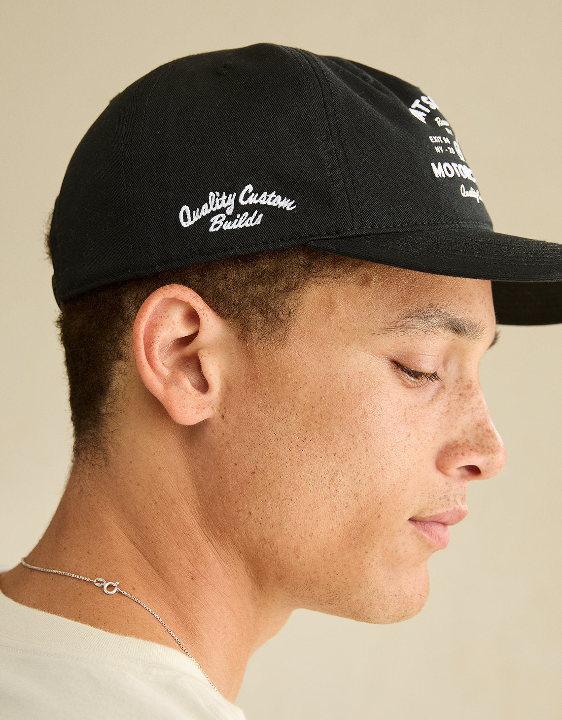 Gorra Retro Ae Catskills - Negro 0221_8964_001_ob