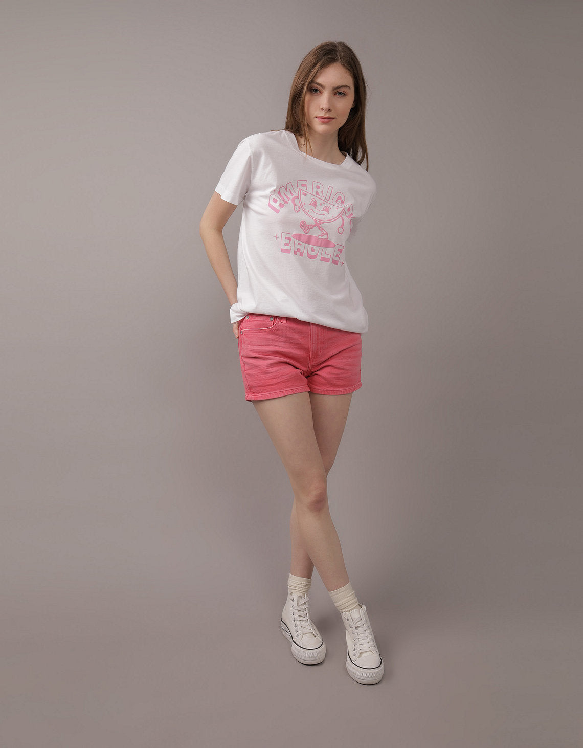 Camiseta AE gráfica con corte ajustado - Blanco 0300_9514_100_of