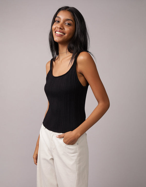 Top corto de crochet ae - Negro