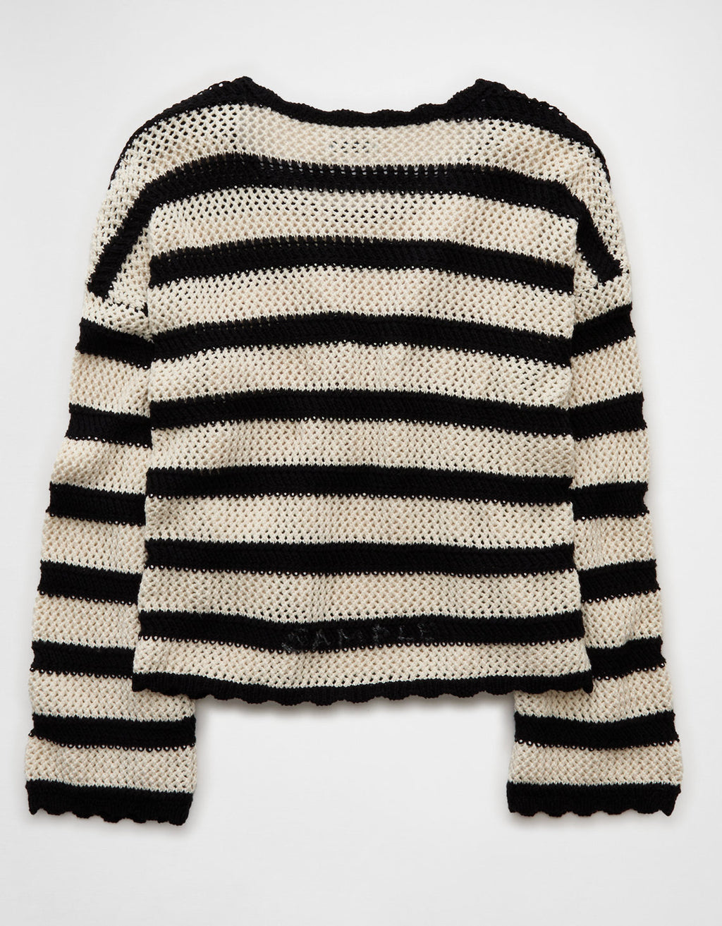 Suéter Cropped de Crochet Ae - Negro 0348_1653_032_b