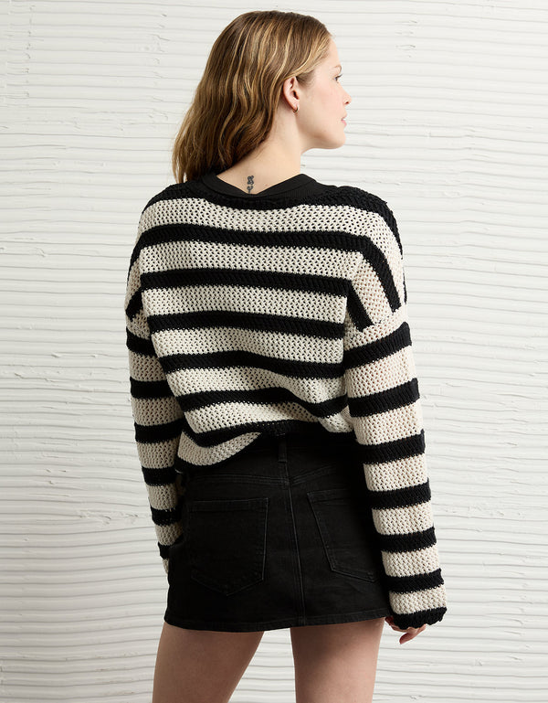 Suéter Cropped de Crochet Ae - Negro