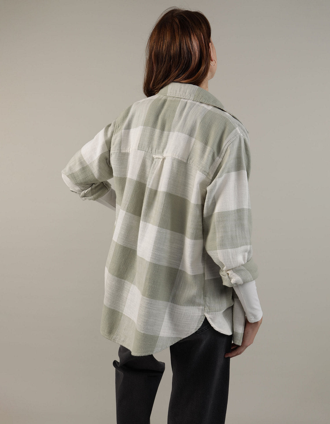 Camisa AE manga larga oversized de cuadros con botones - Verde 0355_5333_300_ob