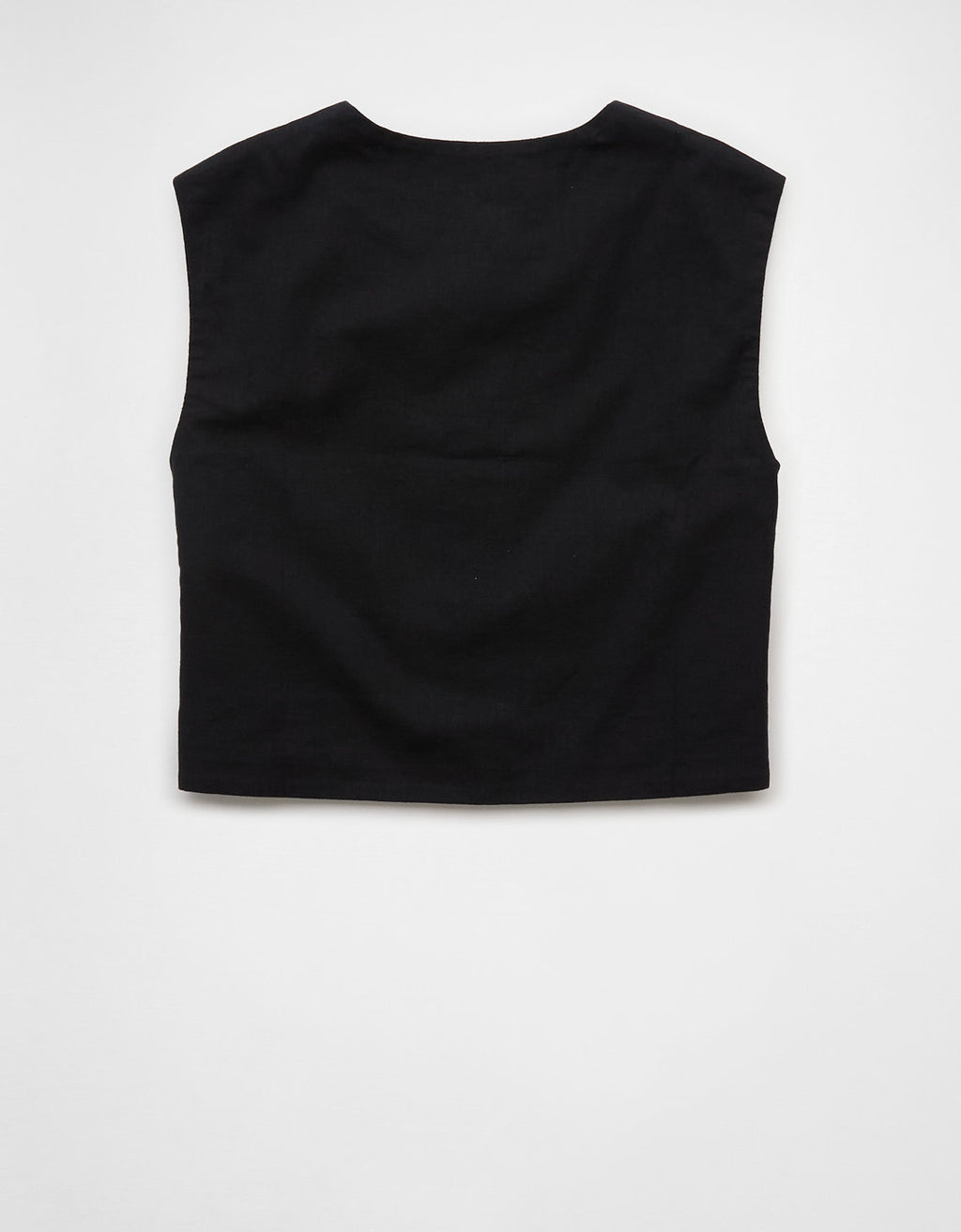 Top corto abotonado Ae Boxy - Negro 0358_6128_001_b