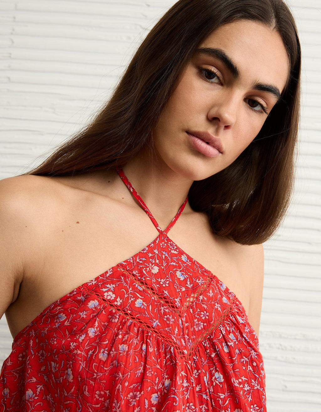 Top halter de encaje con cuello en Y - Rojo 0358_6452_600_d2
