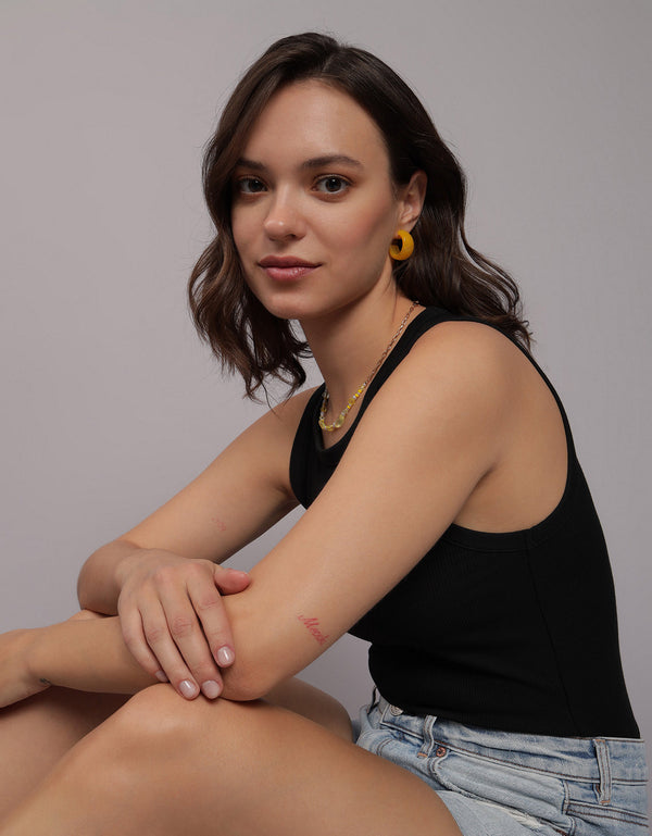 Blusa AE cuello redondo sin mangas para mujer - Negro