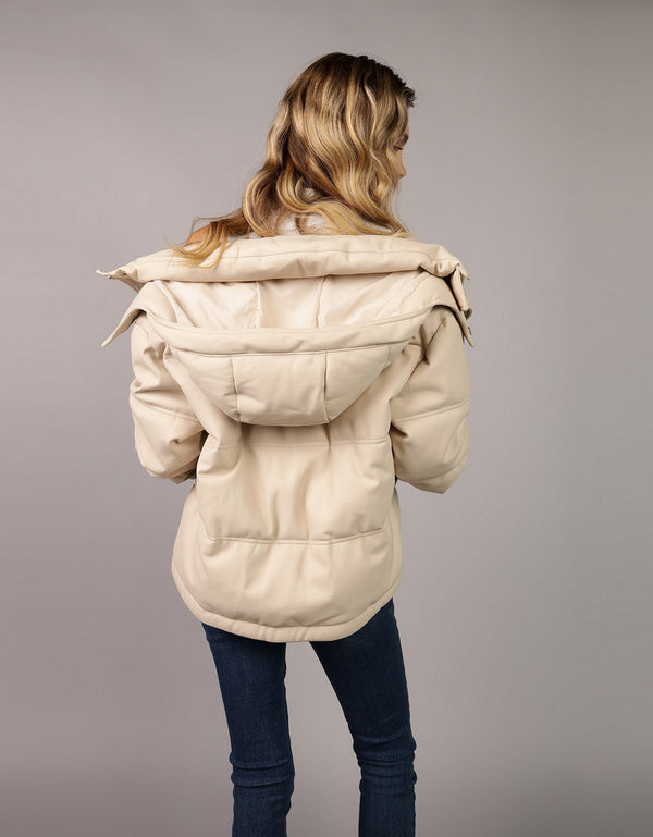 AE Chaqueta Acolchada de Cuero Vegano - Generico