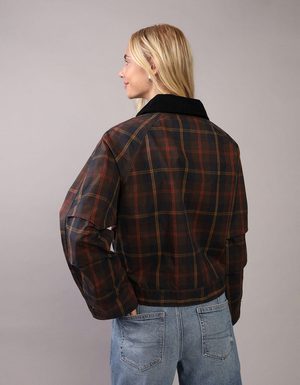 Chaqueta Utility Recortada Ae - Azul 0387_3761_410_ob