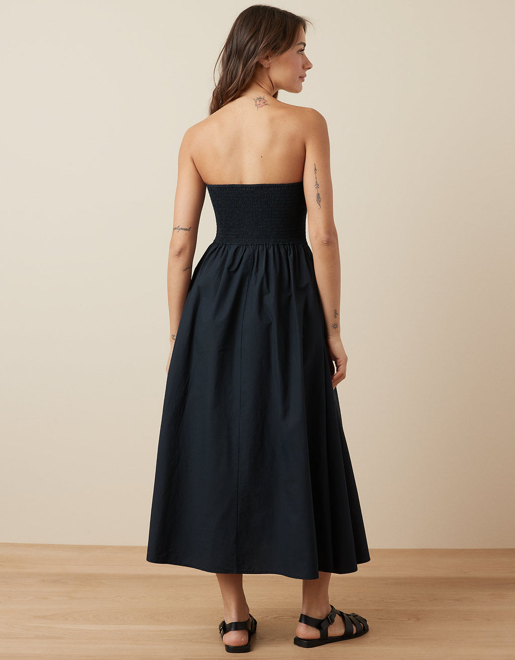 Vestido con hombros descubiertos Aeo Soft & Sexy - Negro 0395_7729_001_ob