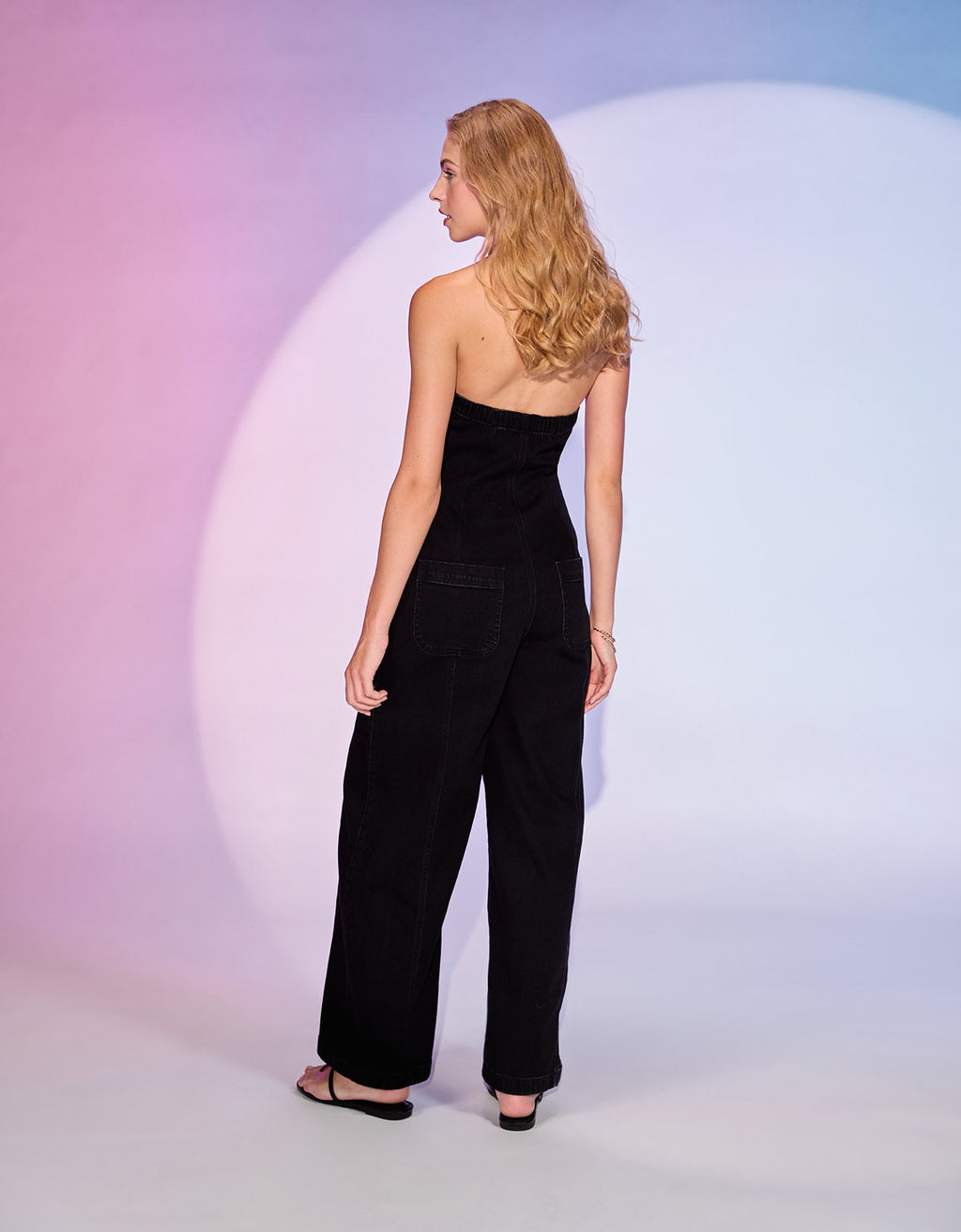 Domelipa x Ae Enterizo de Pierna Ancha - Negro 0396_8971_001_ob