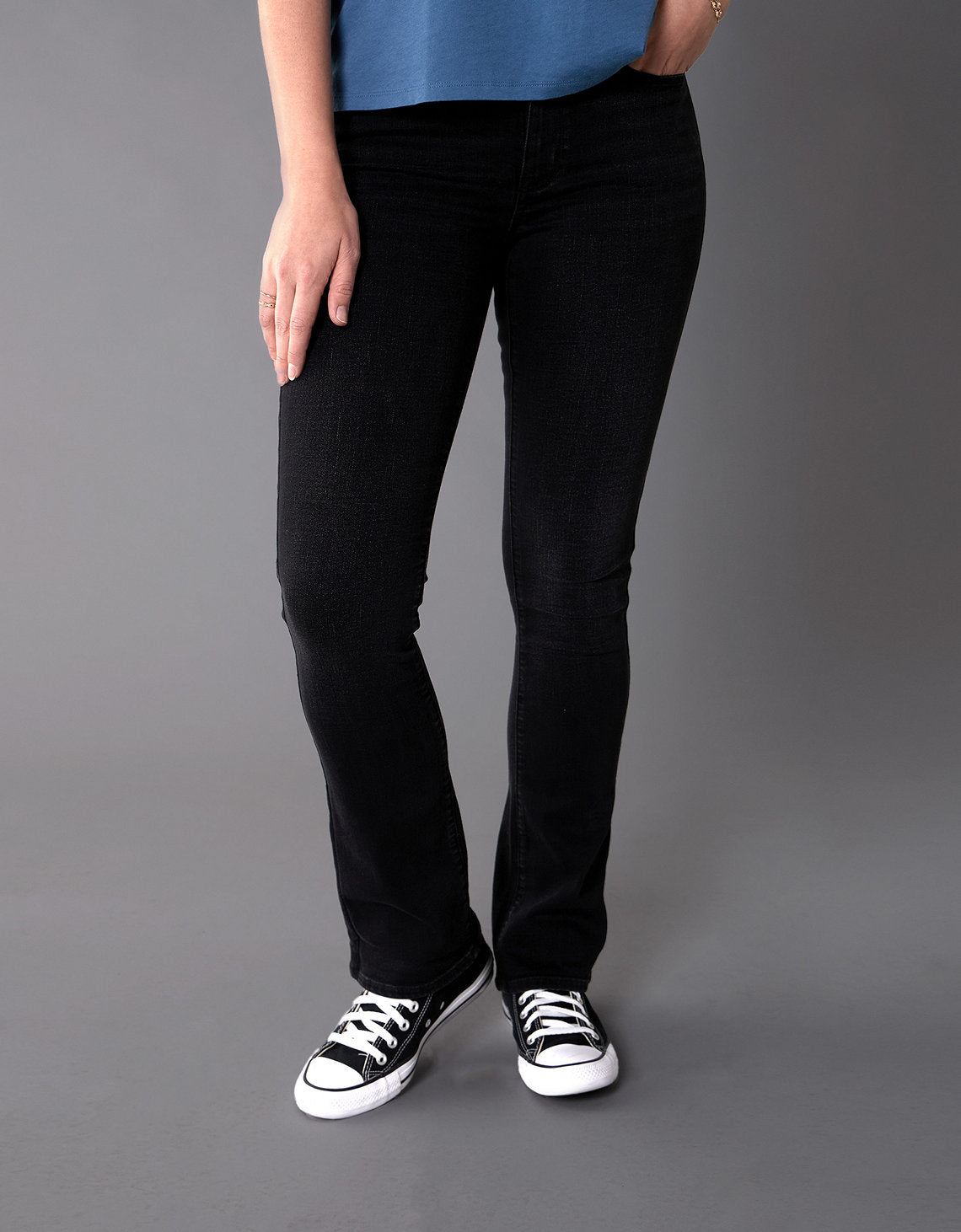 Jean Skinny Kick de Tiro Alto para Mujer - Negro 0434_5555_081_of