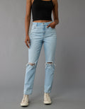 Jean Mom con rotos Mujer AE - Blanco 0436_5272_142_of