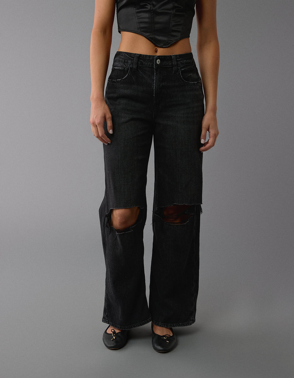 Jean Tiro Alto Ancho Mujer AE - Negro 0437_5267_067_of