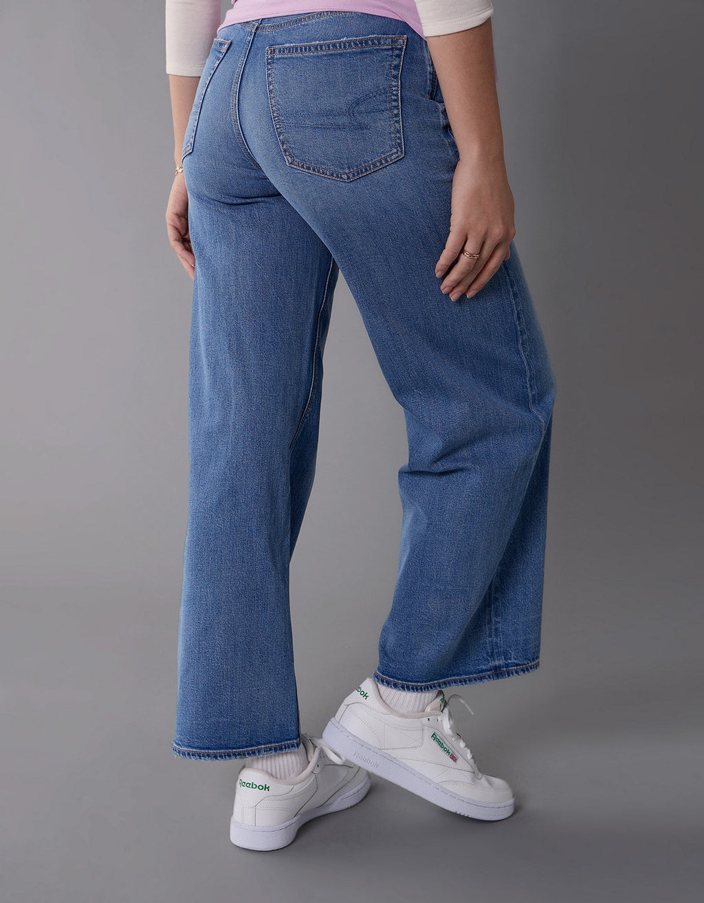 Jean baggy recto de tiro alto de mujer AE - Azul 0437_5526_950_ob