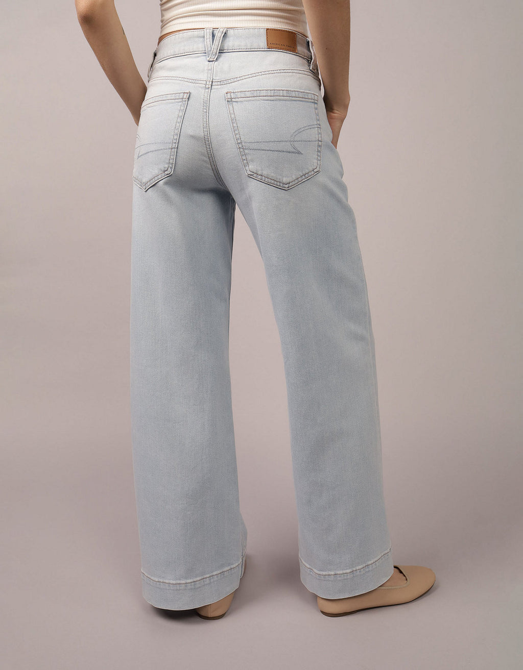 Jeans anchos de pierna ancha súper talle alto y elástico de AE con caída soñadora - Generico 0437_5649_432_ob