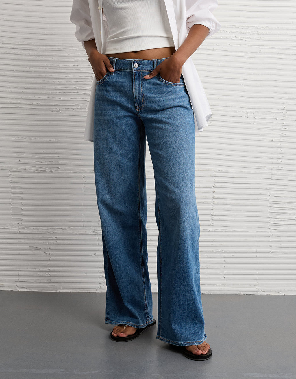 Jean Baggy Wide-Leg de Tiro Bajo Ae - Azul 0437_5882_893_of