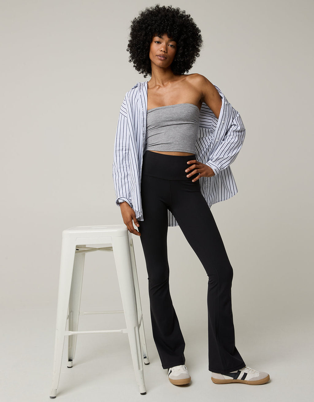 Legging OFFLINE Bootcut By Aerie - Negro 0449_6104_073_of