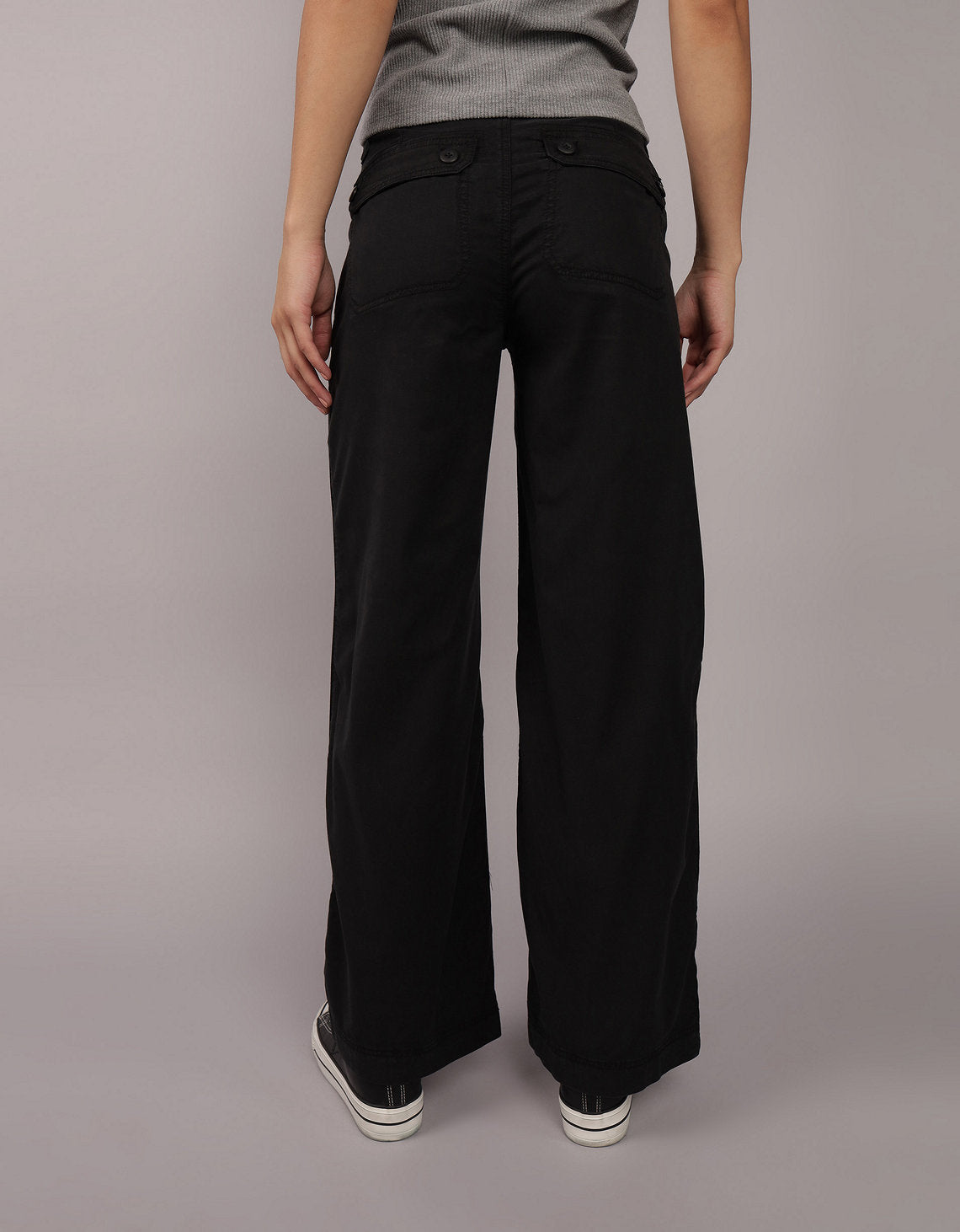 Pantalón Tiro Alto Holgado Mujer AE - Negro 0461_5081_001_ob