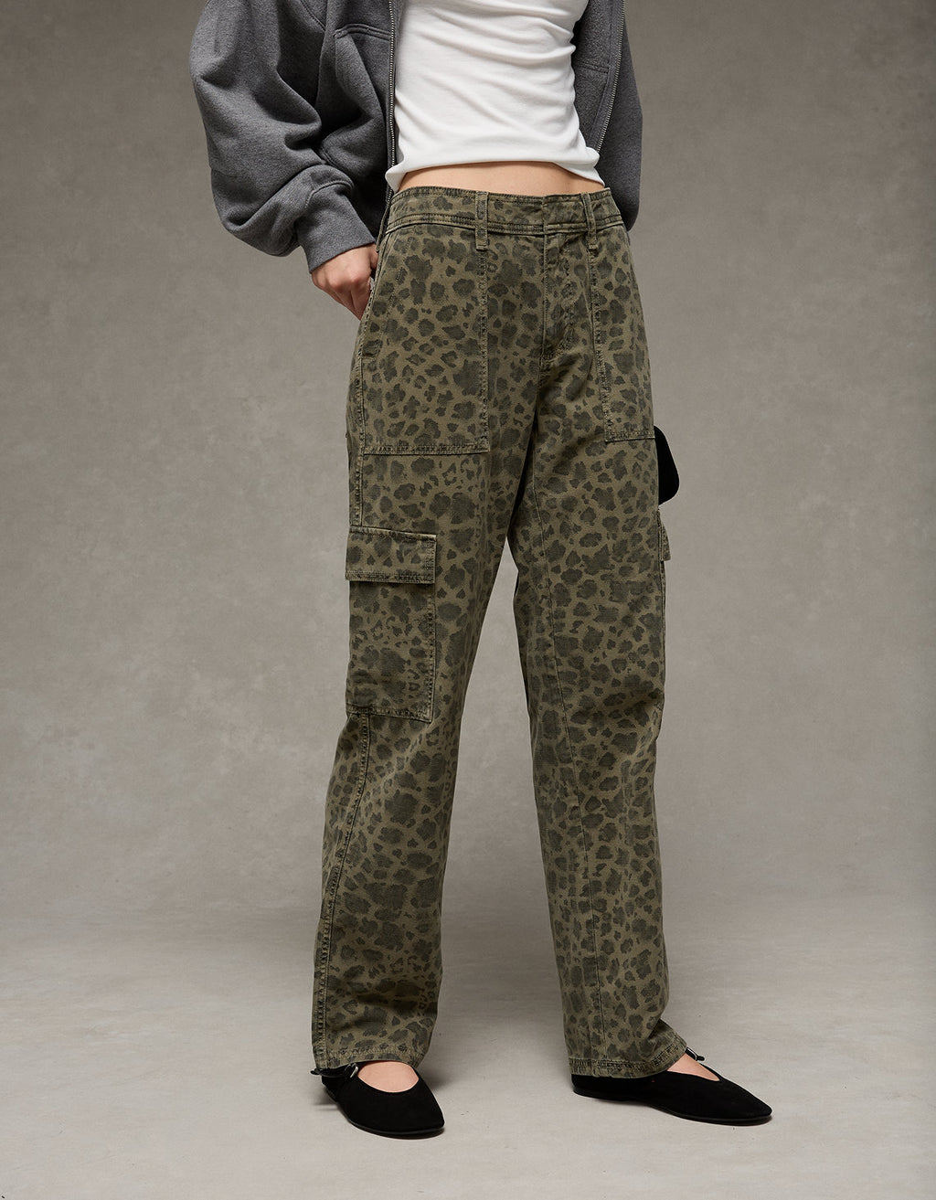 Pantalón Cargo Recto Holgado de Tiro Bajo - Generico 0461_5786_520_os
