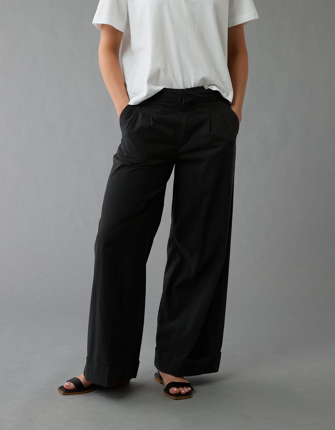 Pantalón de Popelina Ae - Negro 0462_5451_001_of