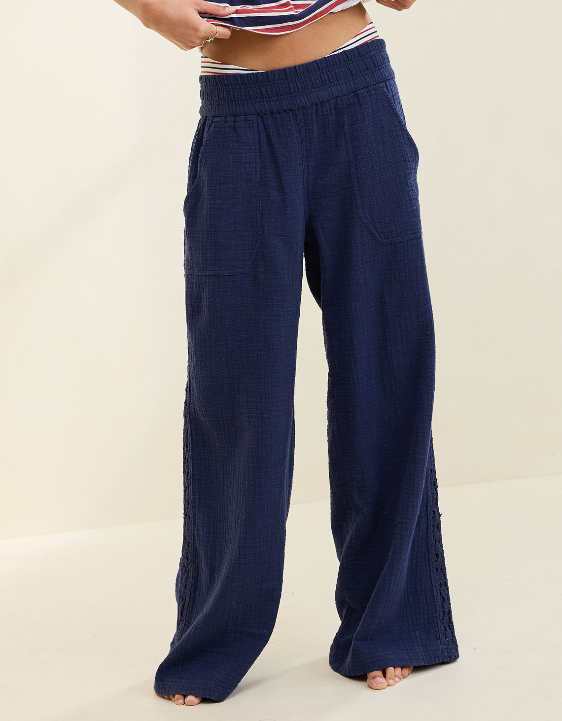 Pantalón Aerie bajo y holgado - Azul 0493_8453_410_os