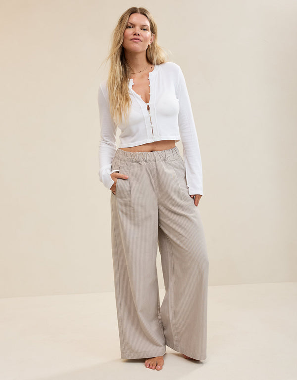 Pantalón de rayas By Aerie - Gris