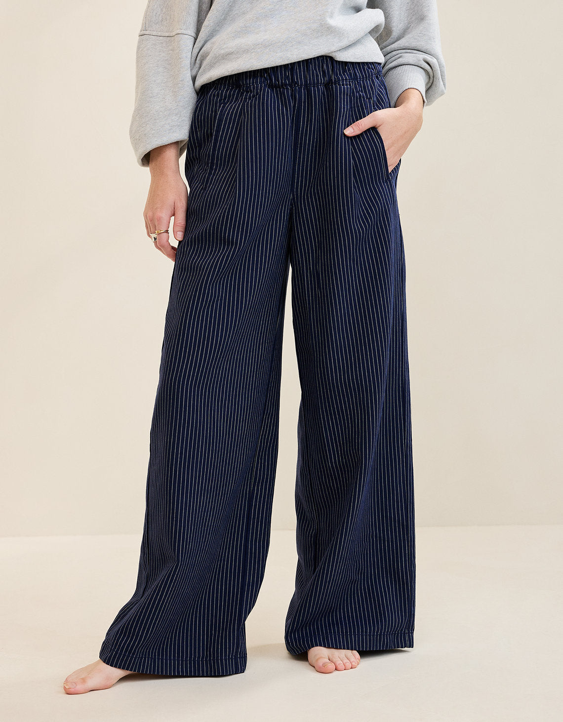 Pantalón de rayas By Aerie - Naval 0493_8610_410_of