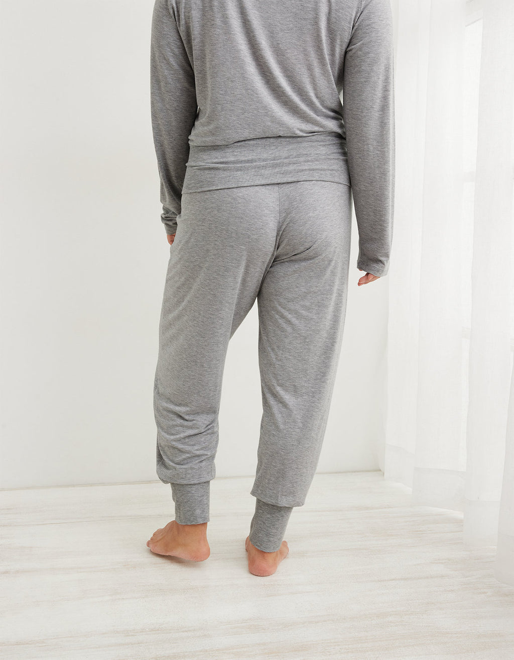Pantalón de pijama Aerie en franela - Gris 0496_1501_012_ob