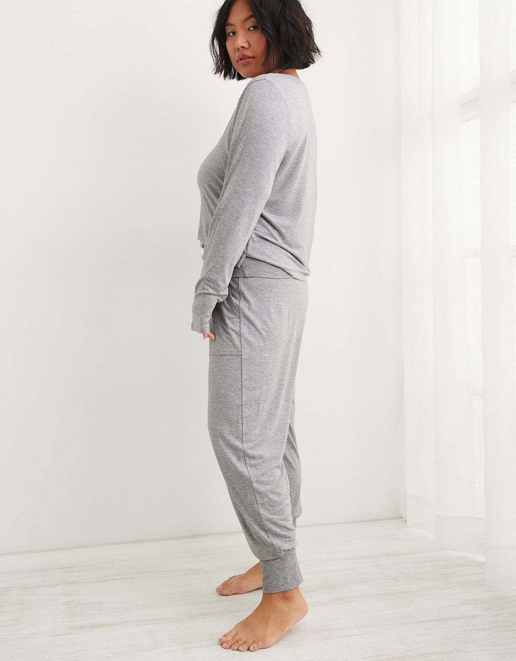 Pantalón de pijama Aerie en franela - Gris 0496_1501_012_of
